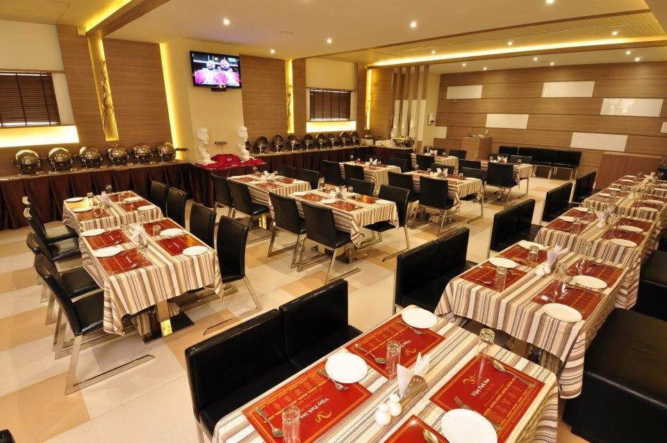 Hotel Vijay Parkinn, Gandhipuram, Коямпутур Екстер'єр фото