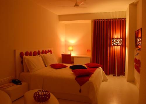Hotel Vijay Parkinn, Gandhipuram, Коямпутур Екстер'єр фото
